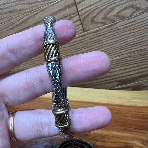 Lia Sophia Wild Thing Retired Easy On Stretch Bracelet Accent Jewelry 2 Piece - Picture 3 of 8